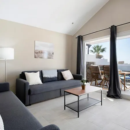 Playa Flamingo 19 Apartment